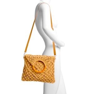 CROWN VINTAGE MACRAME RING TOTE